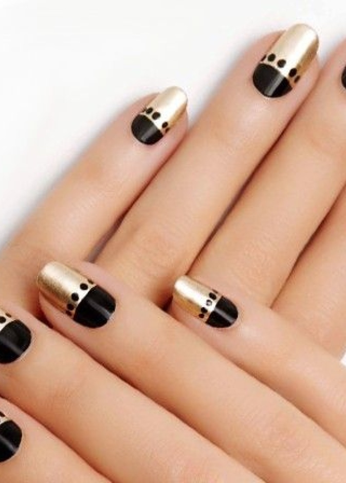 رسومات عصرية بحسب الموسم