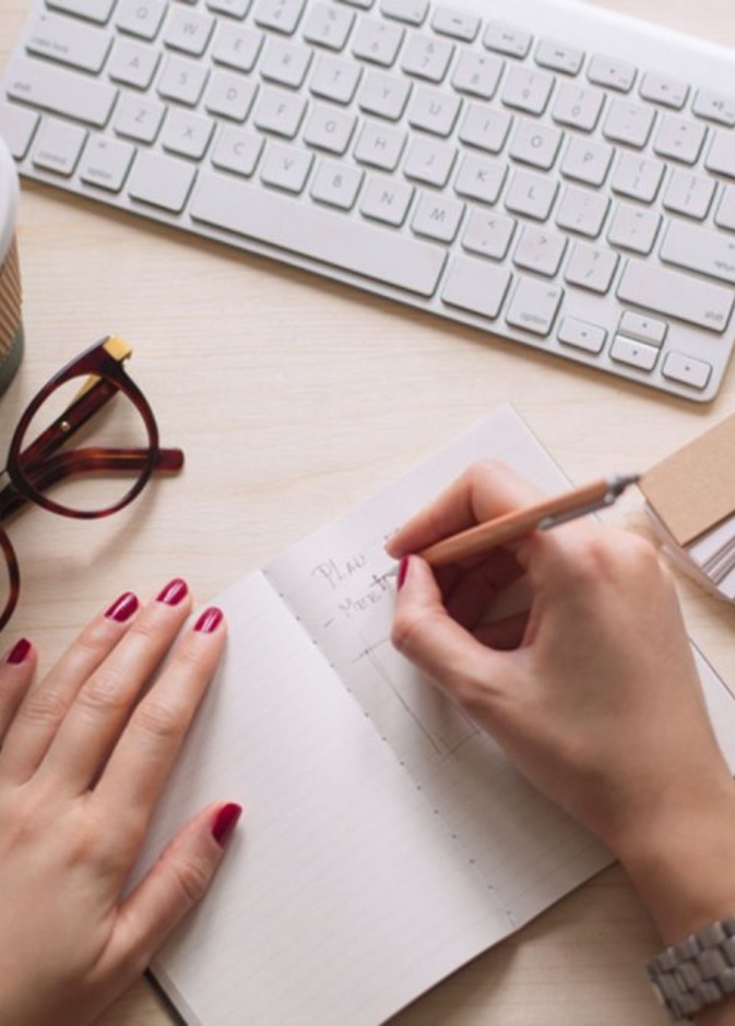 على العروس البدء بتجهيزات الزفاف واطلالتها قبل عام