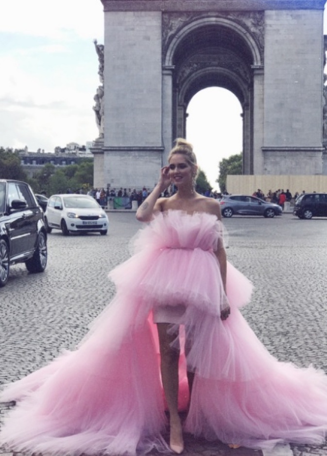 دوا ليبا بفستان من Giambattista Valli في حفل الـBritt awards هذا العام
