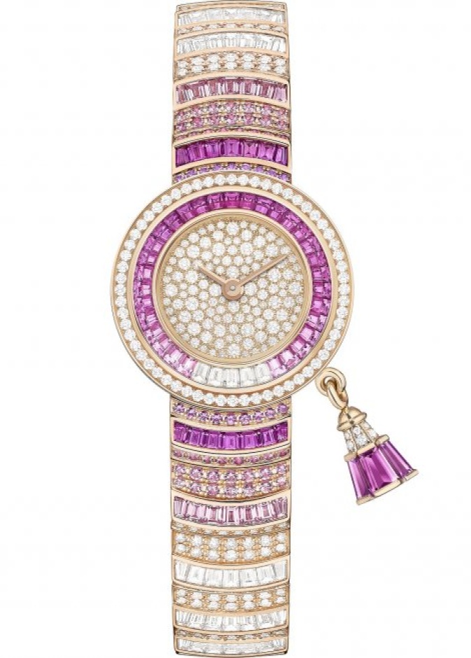 Sweet Charms Pavée المميزة.. تحوّل كل ساعة إلى لحظة من الحظ المطلق