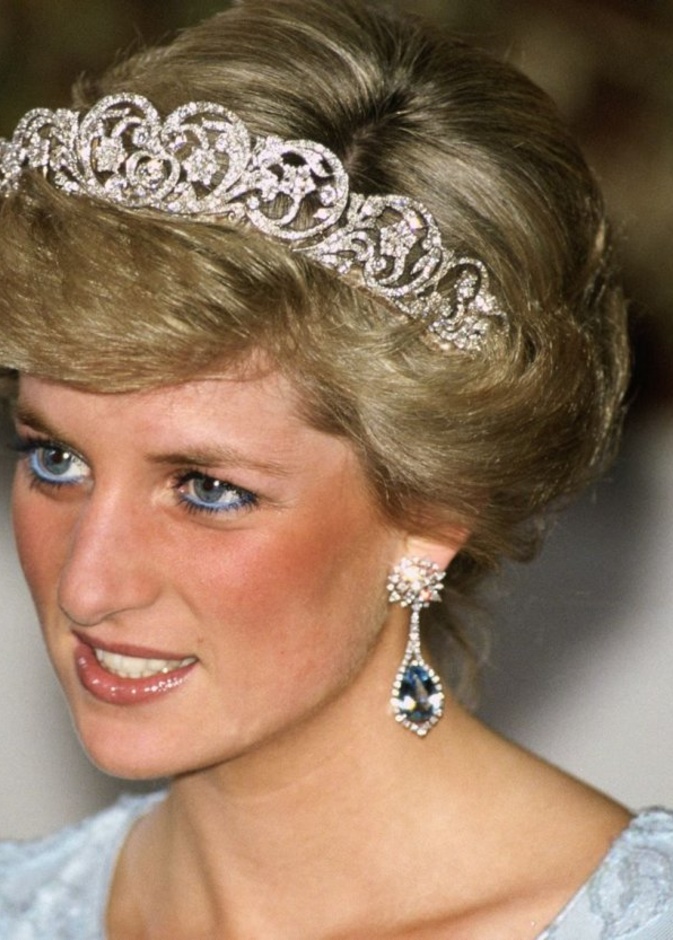 ميغان ماركل ظهرت بخاتم من مجموعة الأميرة ديانا