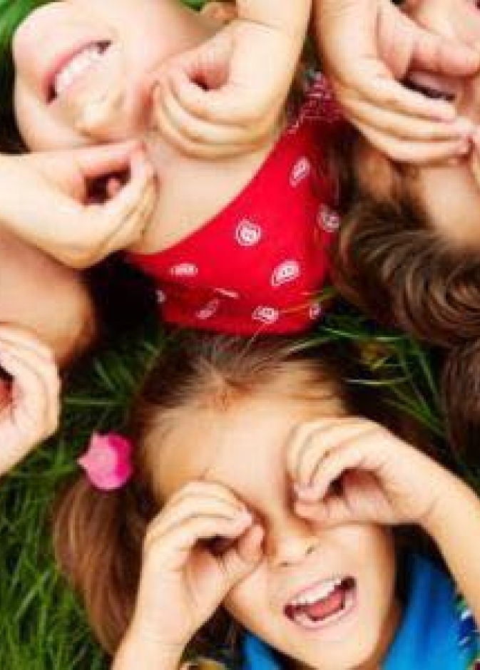 كيفية تشجيع الطفل على تكوين صداقات