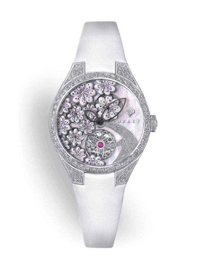 ساعة من كارتييه Cartier