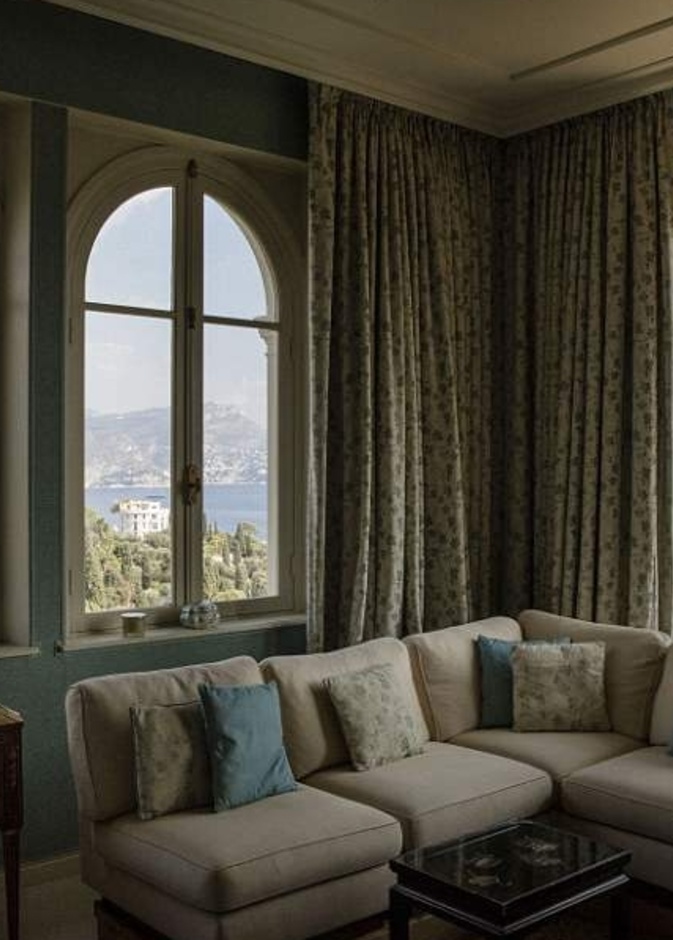 عروض لشراء الفيلا من الشرق الأوسط