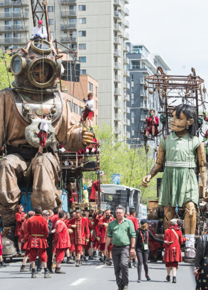  من لندن في كندا