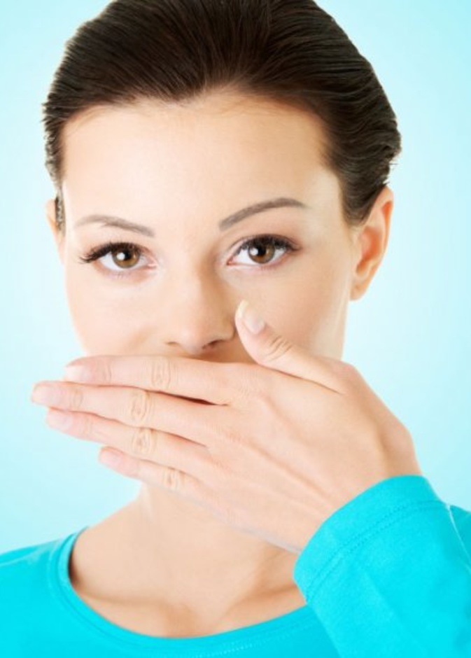 مرارة الفم ليست مرتبطة بعلامات الحمل ولكنها تحدث أثناء الحمل لكن استشيري طبيبك فور حدوثها