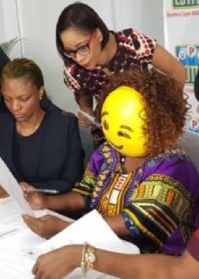 تفوز بالمليون.. وتخفي وجهها لهذا السبب!