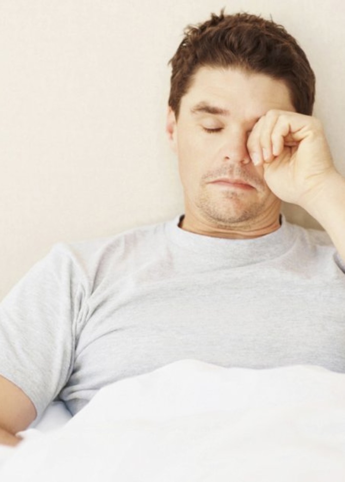 الرمان لأنه يحتوي على مواد مثبطة لهرمون الاستروجين