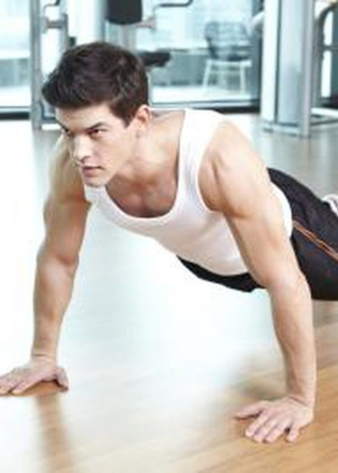 فوائد تمارين الضغط لتقوية عضلات الصدر