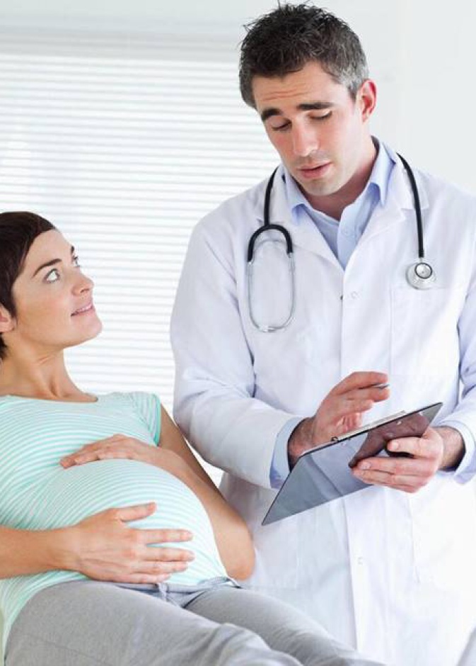 لماذا يجب المتابعة خلال أشهر الحمل مع الطبيب النسائي