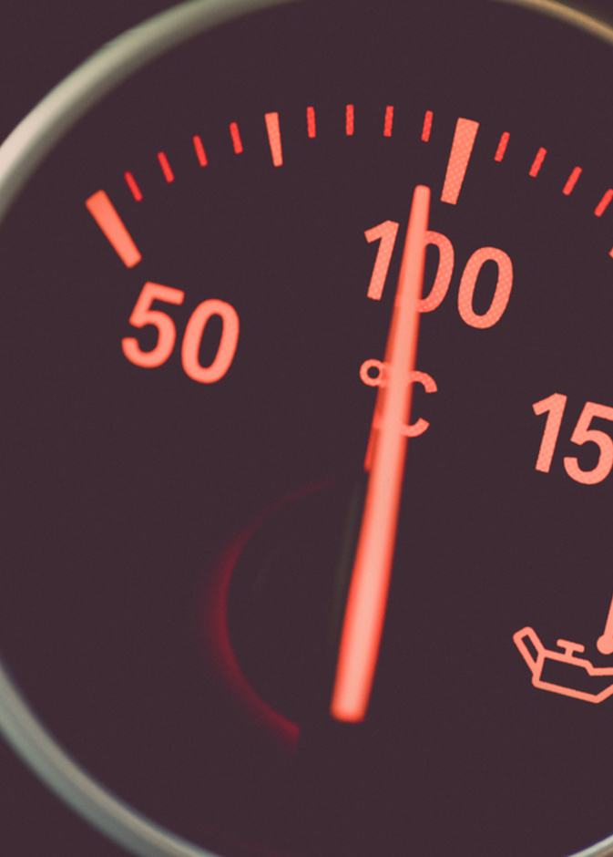 كيفية خفض حرارة السيارة والسيطرة على سخونتها