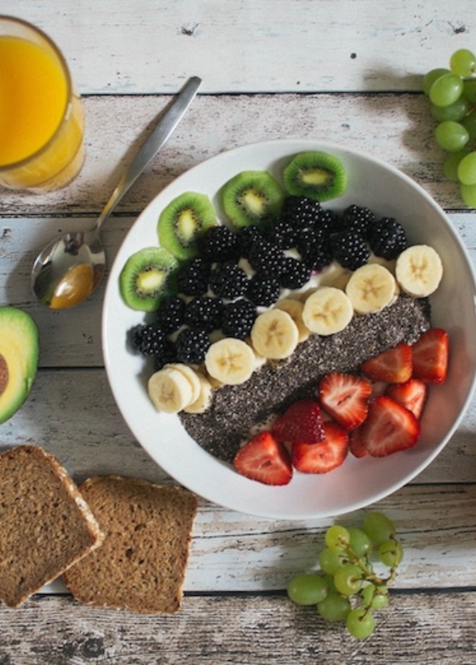 يفضّل تناول الطعام في المنزل لانه يحب الأكل الطازج على الطعام الجاهز