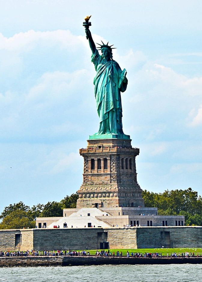 تمثال الحرية أهم معالم نيويورك