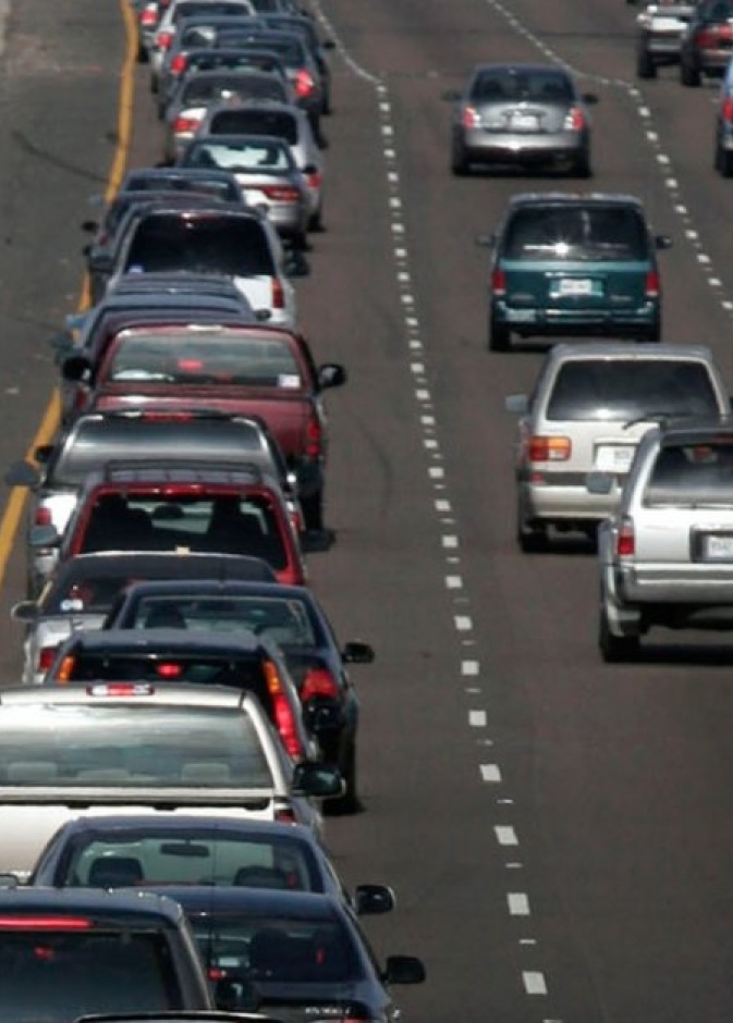 كيفية القيادة في الزحام المروري