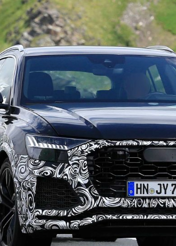 أودي RS Q8 ستتوفر بمحركات بورش باناميرا تيربو الهجينة