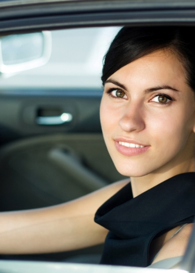 النساء من اي أبراج هم الأكثر مهارة في قيادة السيارات