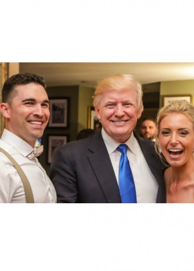 العروسين تفاجآ بحضور ترامب