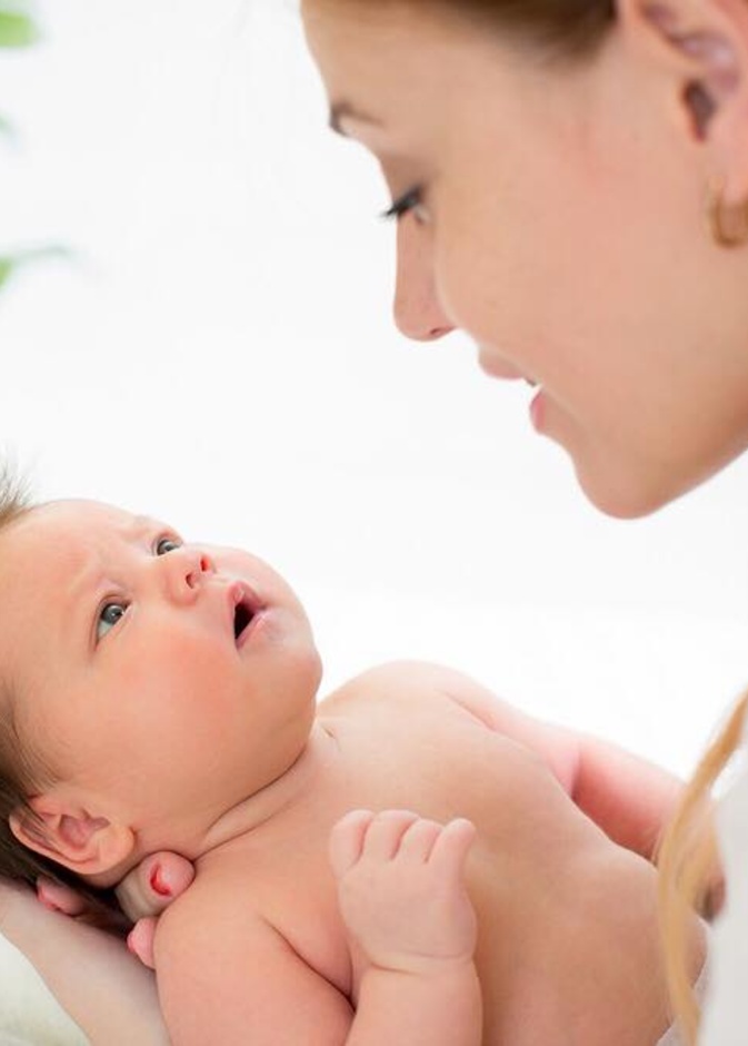 8 نصائح ذهبية للأمهات الجديدات في عالم الأمومة 