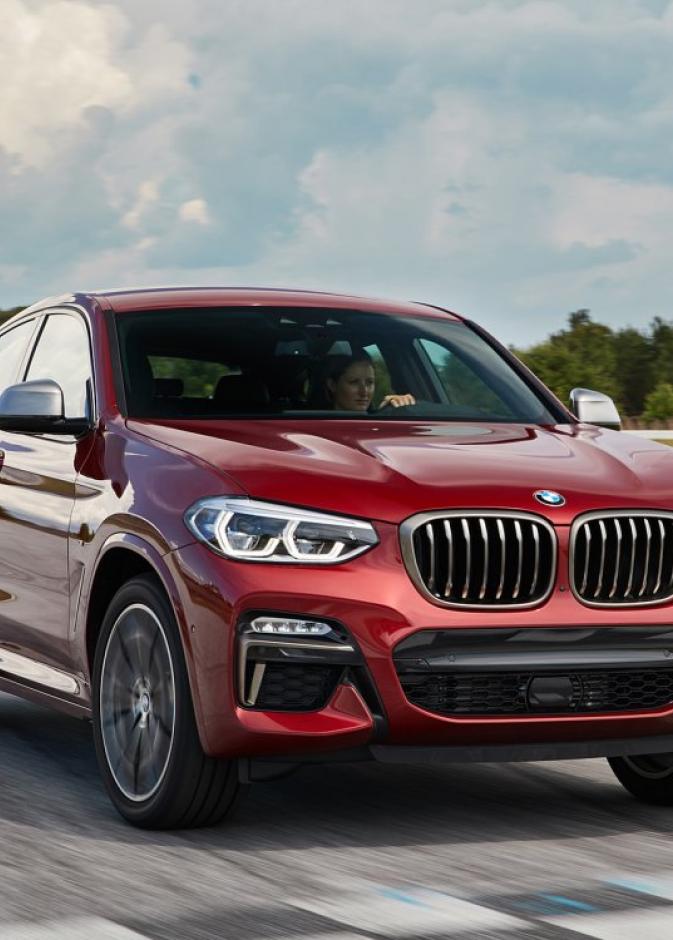 "BMW تكشف عن الجيل الثاني من سيارتها "X4"