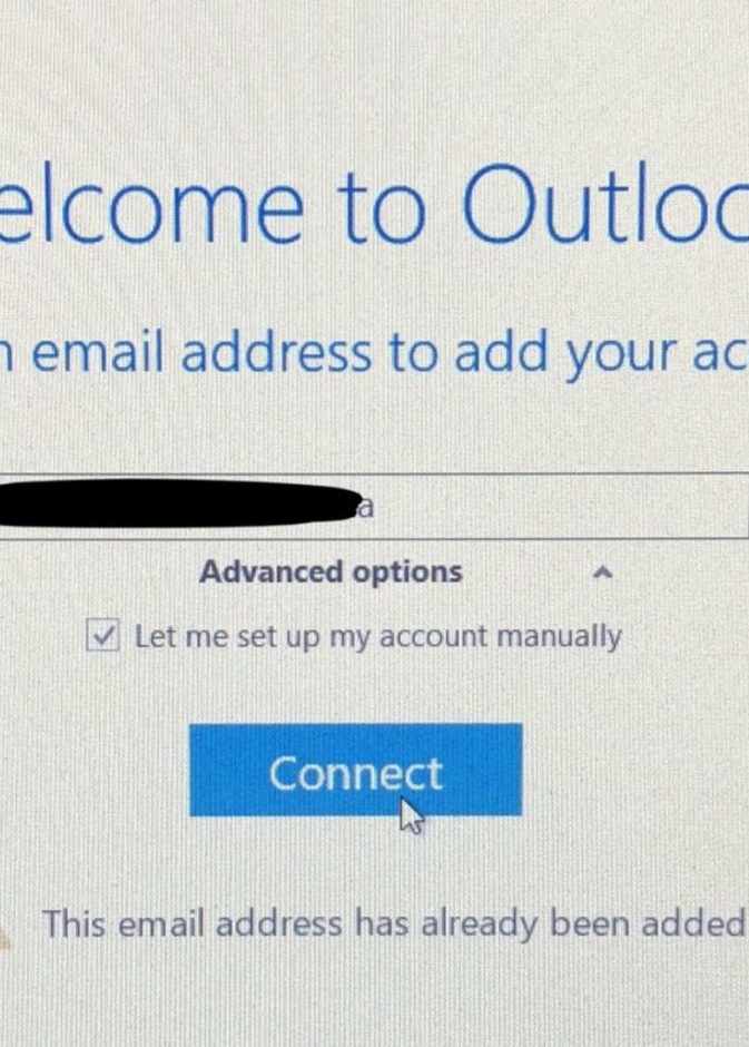 نسخة داكنة من موقع Outlook.com قريبا