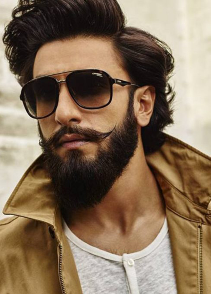 كيف علق نجوم ومشاهير بوليوود على فوز فرنسا ببطولة كاس العالم