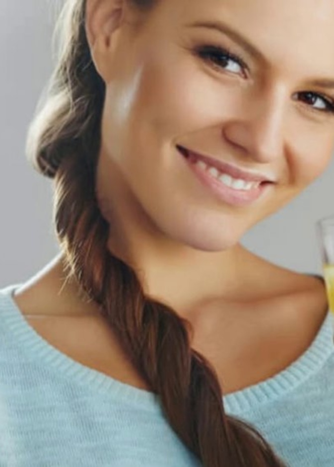 يخلصك ديتوكس الماء من الشوائب العالقة بالبشرة قبل الزفاف