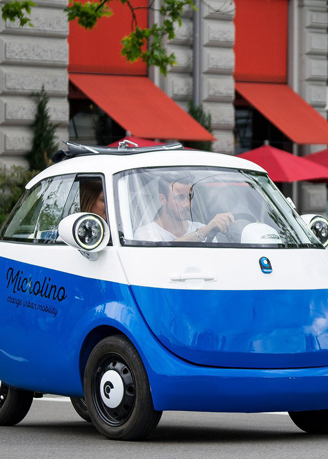 Microlino .. أصغر سيارة كهربائية في العالم