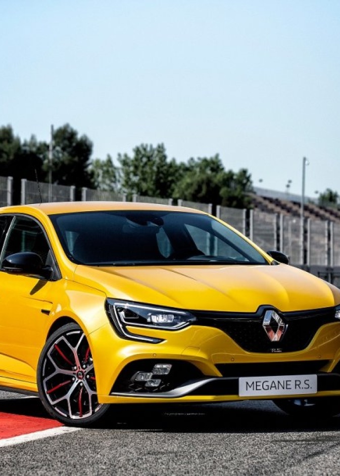 "رينو" تطلق نموذجاً فائق الأداء