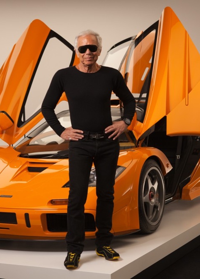 يمتلك المصمم العالمي لورين مجموعة كبيرة من السيارات النادرة التي تصل قيمتها إلى 350 مليون دولار