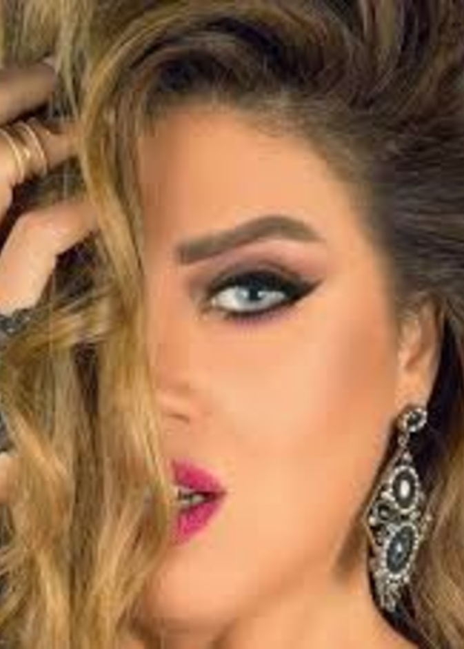 رانيا فريد شوقي في اطلالة صيفية