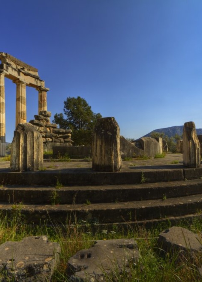 السياحة في اليونان دلفي