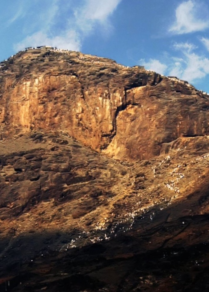 صورة ملتقطة من داخل جبل النور