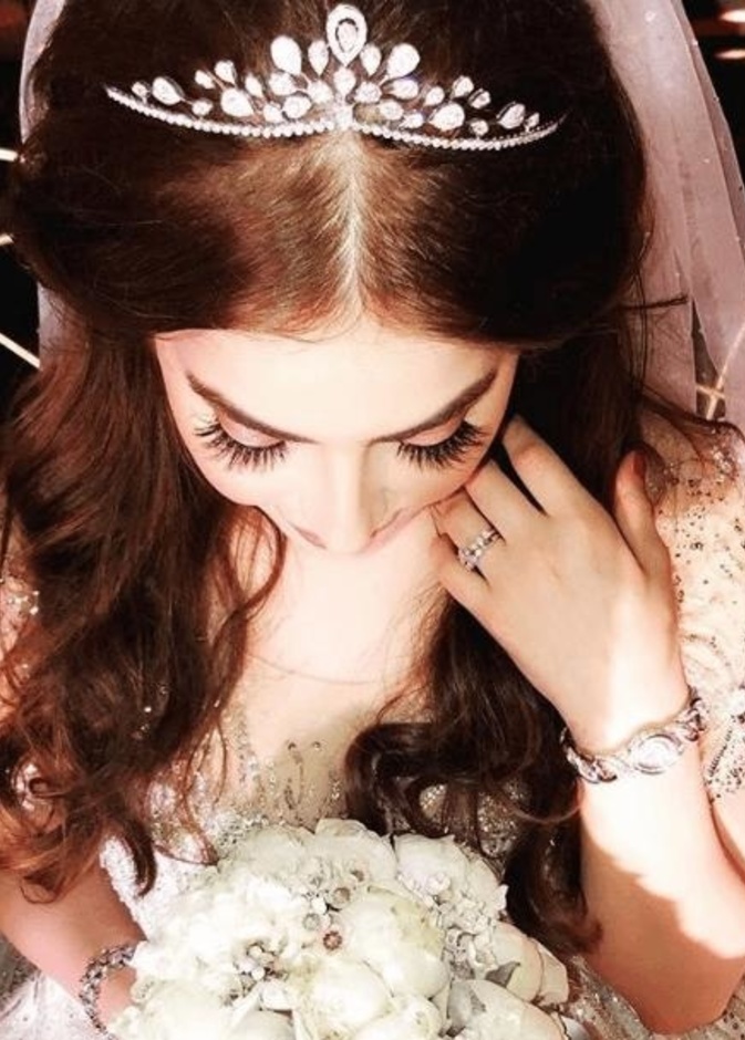 تاج ميغان ماركل عمره اكثر من 100 عام