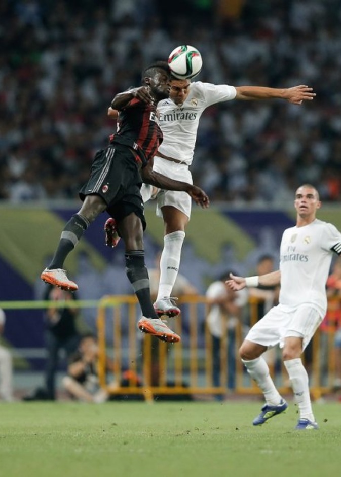 غونزالو هيغواين يسجل هدفه الأول بقميص ميلان