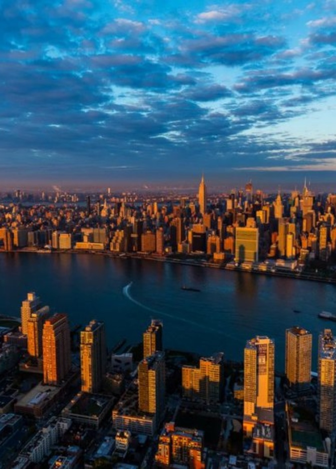 من ساحة تايمز الشهيرة