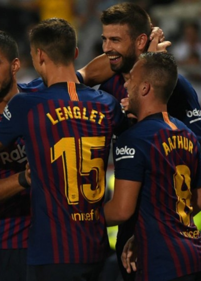 عثمان ديمبلي يطلق صاروخ أرض جو