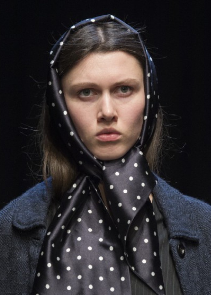  Philip Lim من التّصاميم الاتي تجعل إطلالتك أكثر نعومة