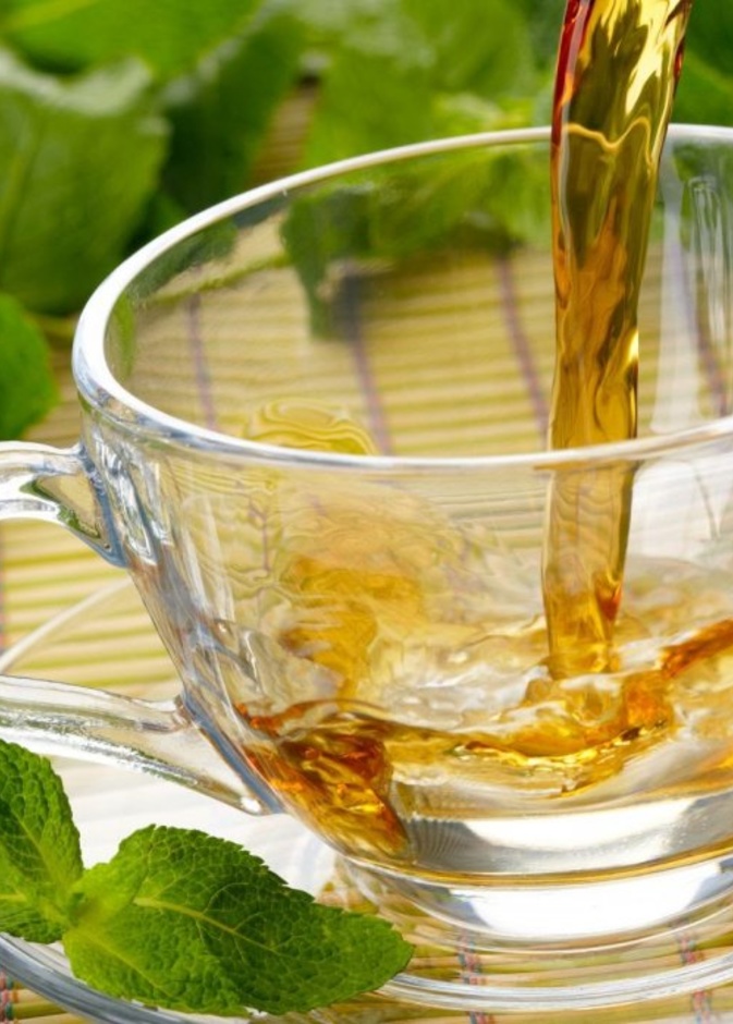  يساهم النعناع المغلي بتقليل الشهية و الشعور بالشبع لفترة طويلة