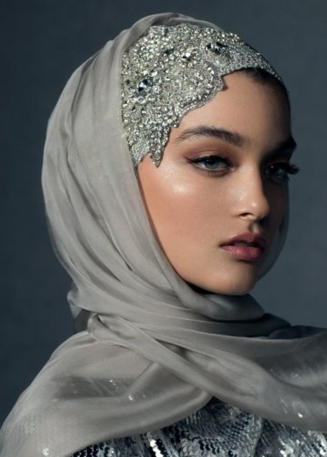 حجاب رائع مع الاكسسوار