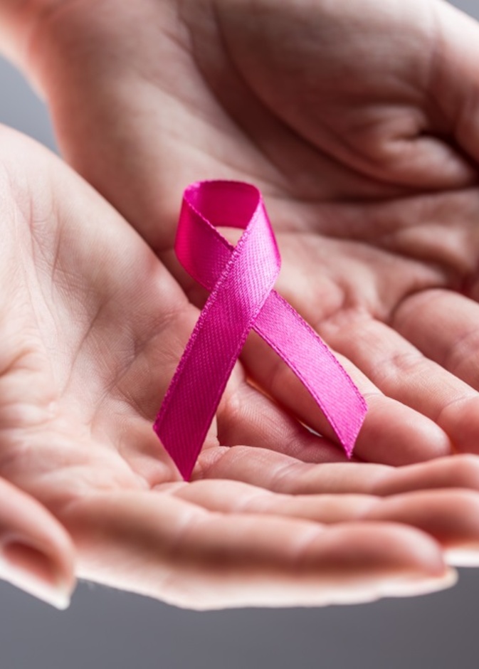 اسباب سرطان الثدي الحميد واعراضه