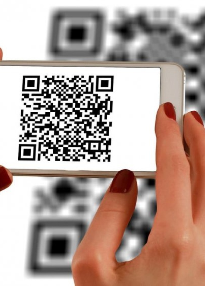 تطبيق Finger Scan لمسح الباركود و بطاقات الأعمال دون انترنت