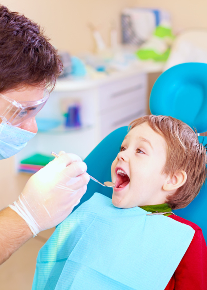 8 نصائح لحماية أسنان الأطفال قبل العودة إلى المدارس