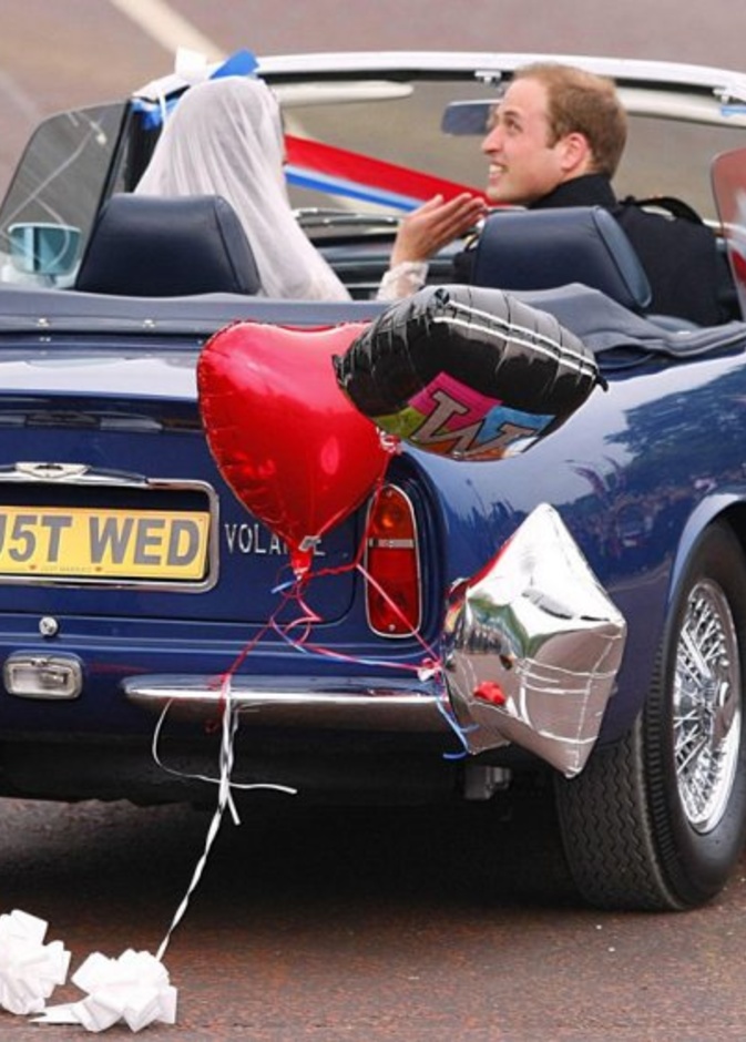 سيارة زفاف الأمير وليام و كيت ميدلتون