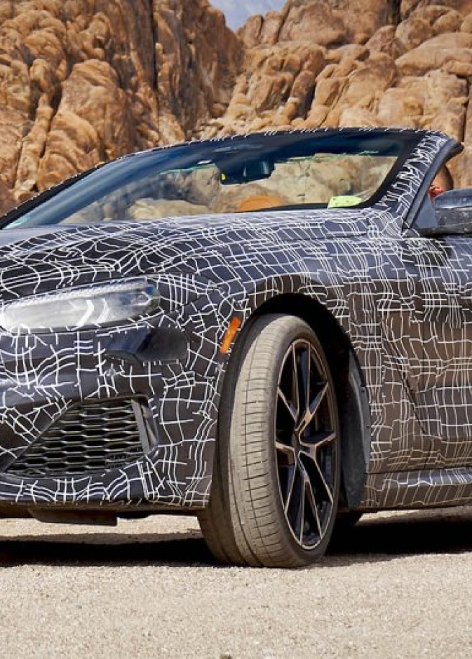 اختبارات قاسية تجريها سيارة بي ام دبليو المكشوفه الفئة الثامنة