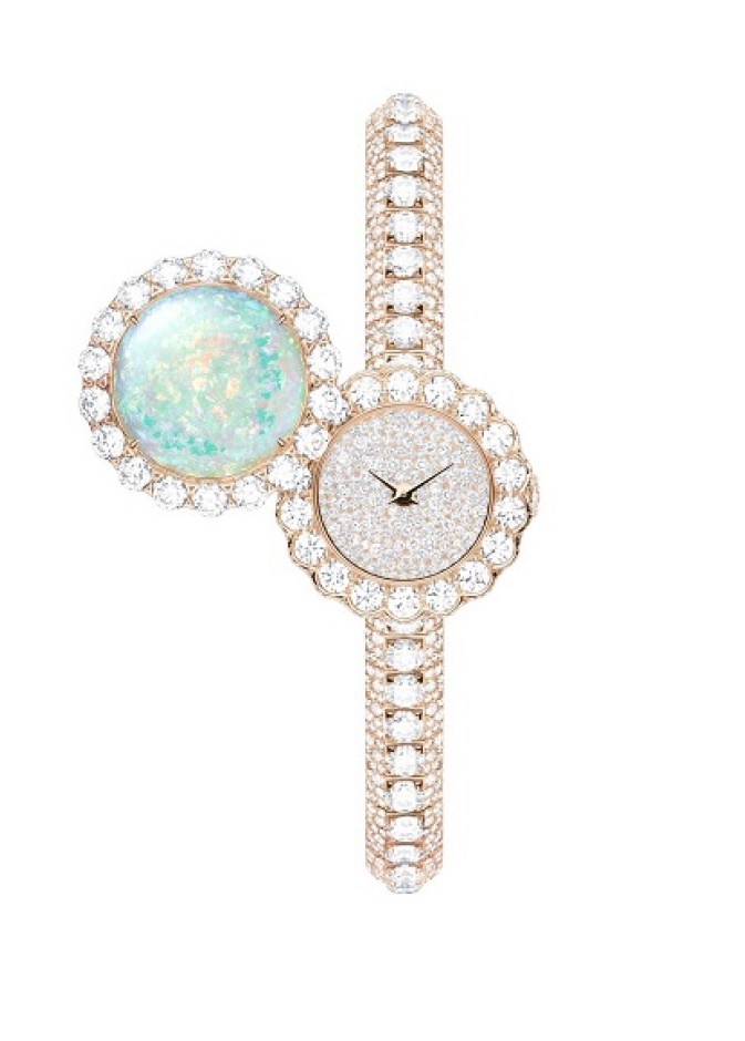 ساعة ديور من الذهب الأبيض والاوبال البني