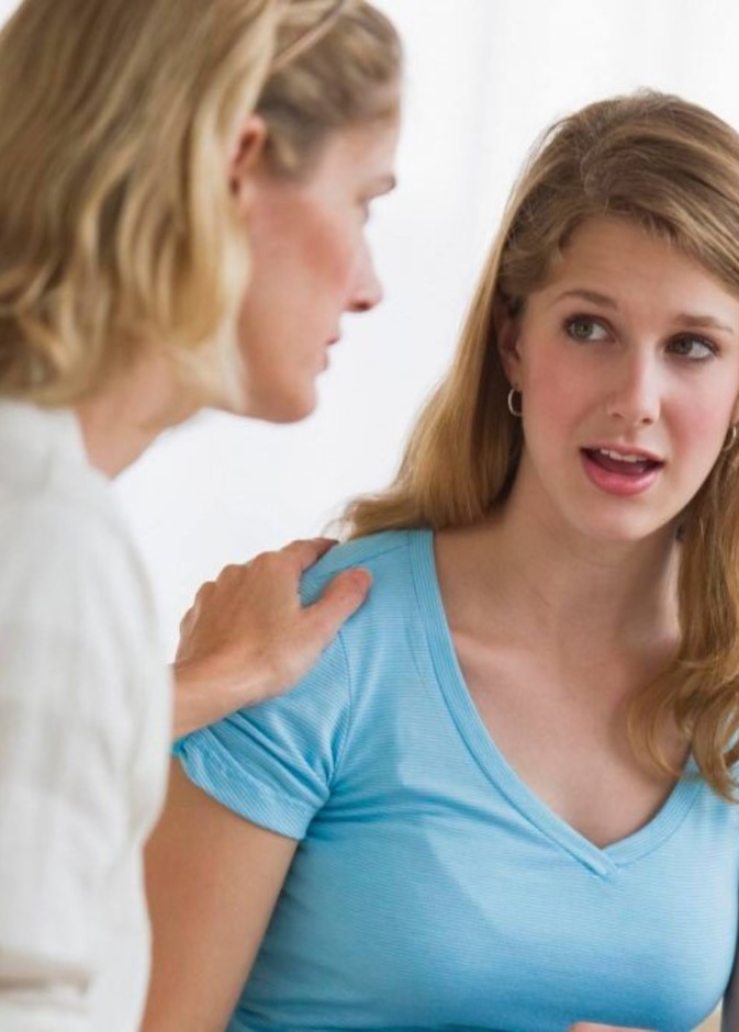 فوائد صداقة الأم لابنتها 