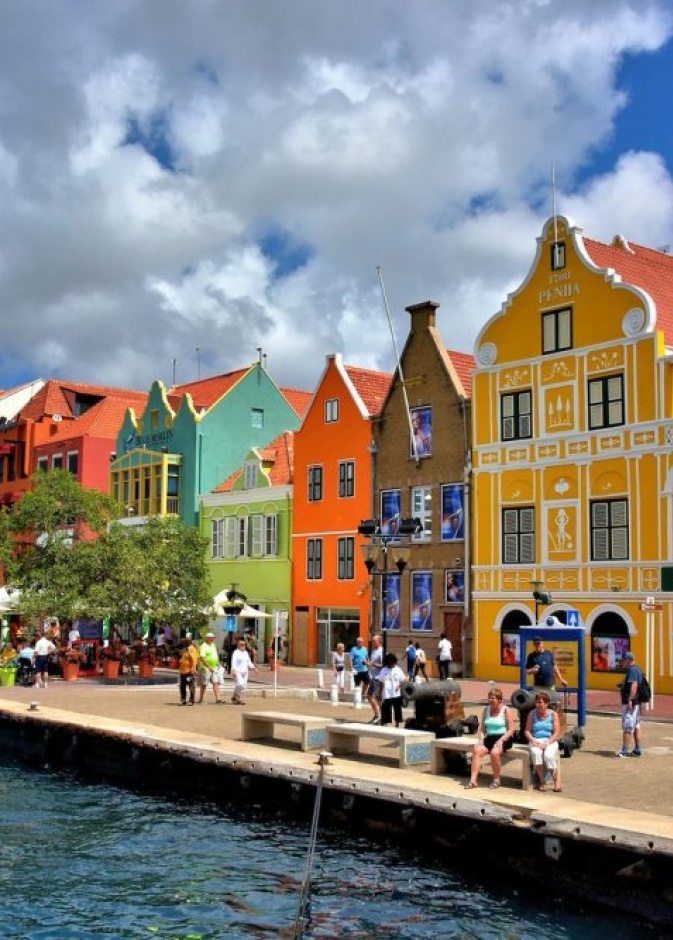 كوراساو عالم من الشواطئ المبهرة الافضل لشهر العسل