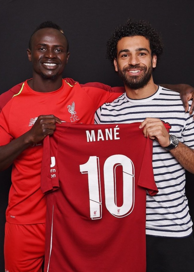 صلاح أنا وماني أصدقاء ولا يهم من يسجل أكثر