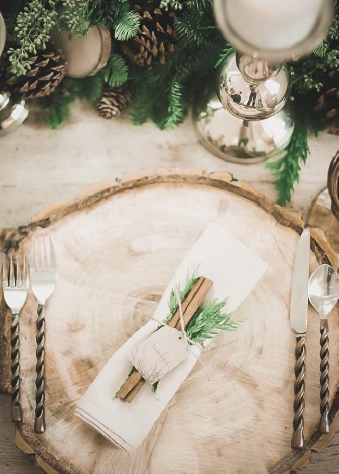 زيني ديكور زفافك بأجمل ثيم زفاف بديكور الخشب