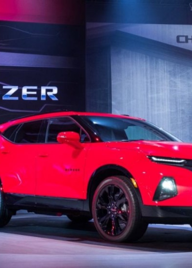  شيفروليه تطرح BLAZER  الكروس أوفر بمحركين